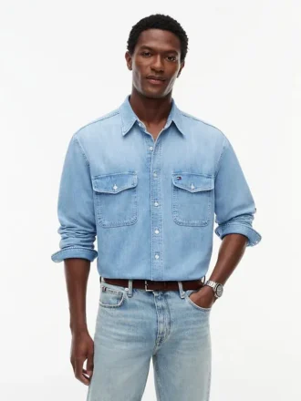 Camisa vaquera de corte holgado