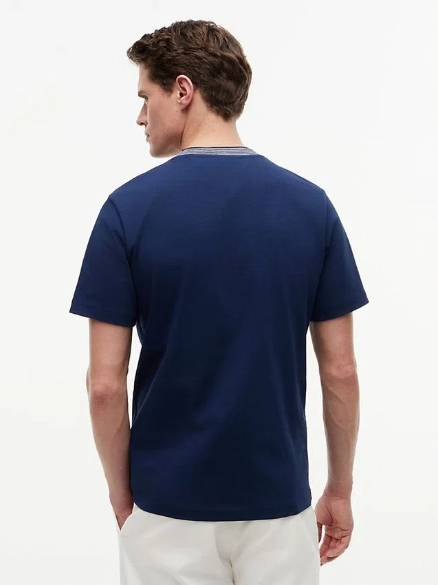 Camiseta a rayas con logotipo náutico Camiseta a rayas con logotipo náutico