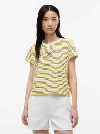 Camiseta a rayas con monograma en letra náutica