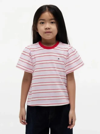 Camiseta a rayas para niño