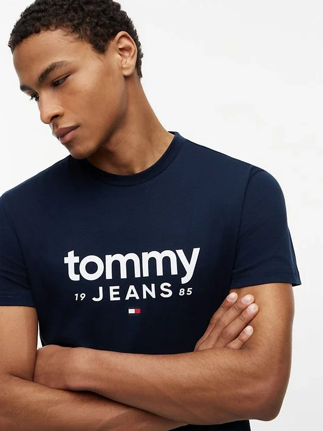 Camiseta ajustada con el logotipo de Tommy Jeans Camiseta ajustada con el logotipo de Tommy Jeans