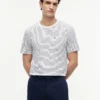 Camiseta con bolsillo a rayas Camiseta con bolsillo a rayas