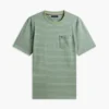 Camiseta con bolsillo a rayas Camiseta con bolsillo a rayas