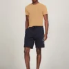 Camiseta con bolsillos para el día a día Camiseta con bolsillos para el día a día