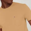Camiseta con bolsillos para el día a día Camiseta con bolsillos para el día a día