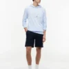 Camiseta con capucha ligera