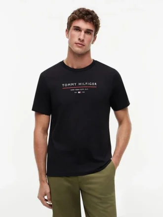 Camiseta con el logotipo de Hilfiger