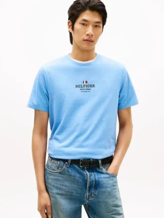 Camiseta con el logotipo de Hilfiger