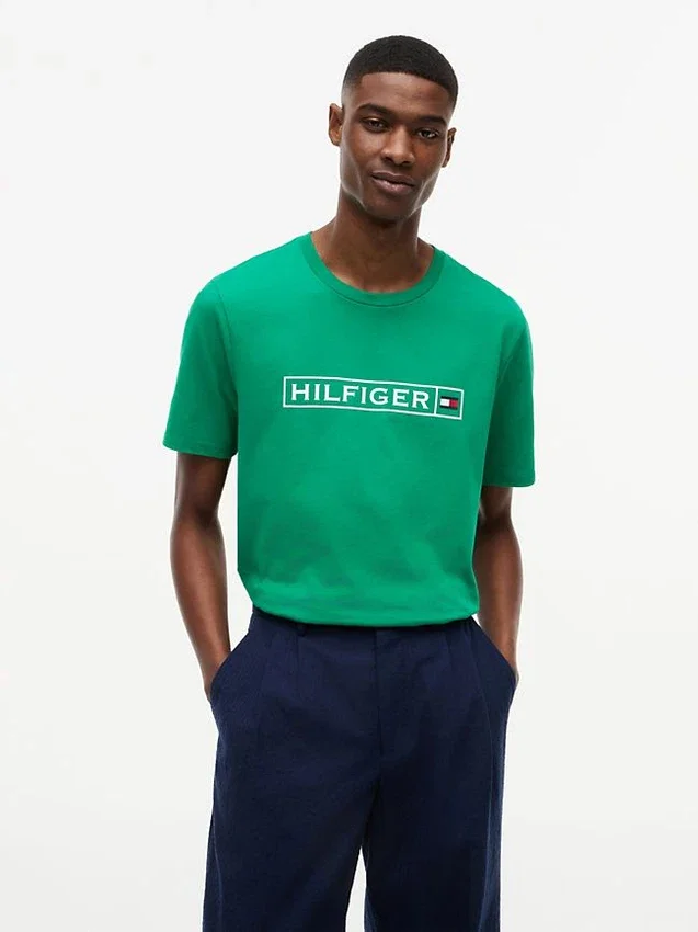 Camiseta con el logotipo de Hilfiger Camiseta con el logotipo de Hilfiger