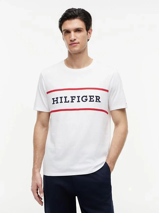 Camiseta con el logotipo de Hilfiger Camiseta con el logotipo de Hilfiger