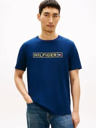 Camiseta con el logotipo de Hilfiger