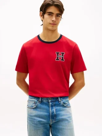 Camiseta con el logotipo de Hilfiger