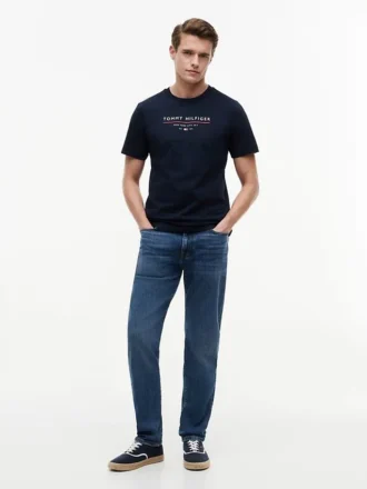 Camiseta con el logotipo de Hilfiger