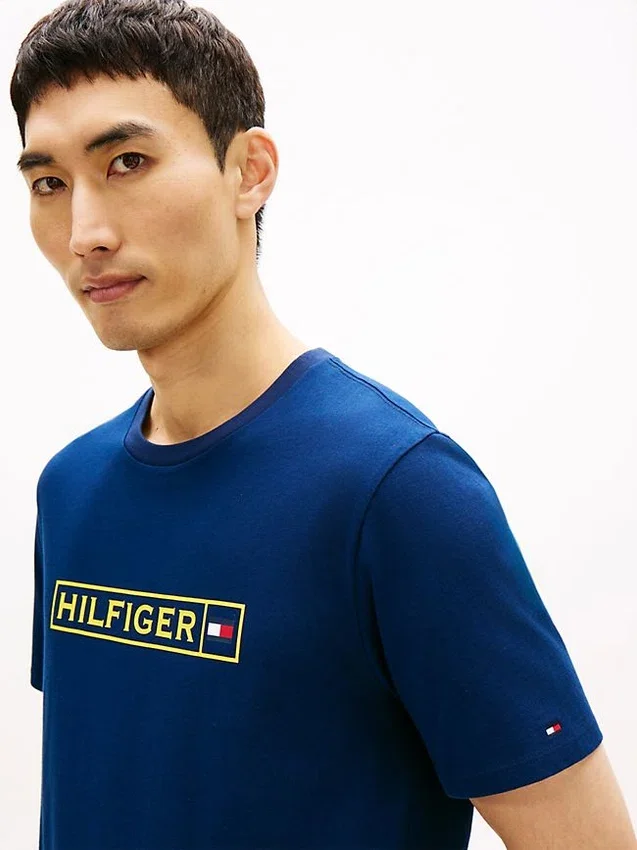 Camiseta con el logotipo de Hilfiger Camiseta con el logotipo de Hilfiger