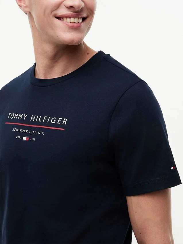 Camiseta con el logotipo de Hilfiger Camiseta con el logotipo de Hilfiger