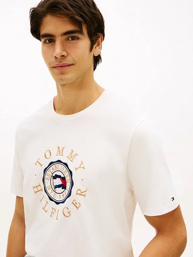Camiseta con el logotipo de la bandera circular Camiseta con el logotipo de la bandera circular
