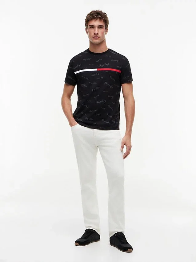 Camiseta con el logotipo de la raya de la bandera Camiseta con el logotipo de la raya de la bandera