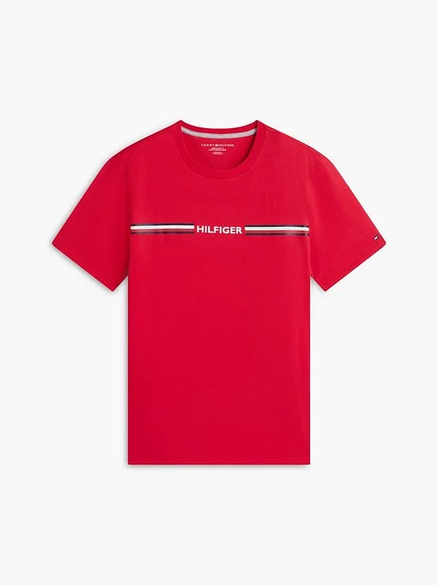 Camiseta con el logotipo de rayas característico de Hilfiger Camiseta con el logotipo de rayas característico de Hilfiger