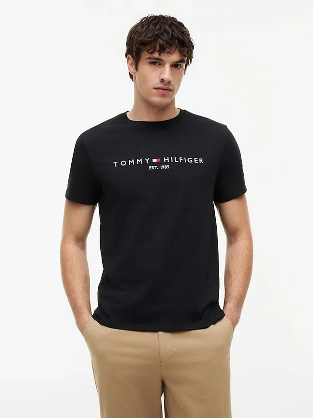 Camiseta con el logotipo de Tommy bordado Camiseta con el logotipo de Tommy bordado