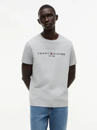 Camiseta con el logotipo de Tommy bordado