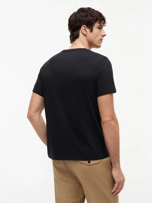 Camiseta con el logotipo de Tommy bordado Camiseta con el logotipo de Tommy bordado