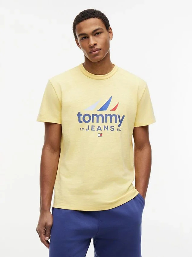 Camiseta con el logotipo de Tommy Jeans Sailing Camiseta con el logotipo de Tommy Jeans Sailing