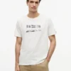 Camiseta con el logotipo de varias banderas de Hilfiger Camiseta con el logotipo de varias banderas de Hilfiger