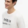 Camiseta con el logotipo de varias banderas de Hilfiger Camiseta con el logotipo de varias banderas de Hilfiger