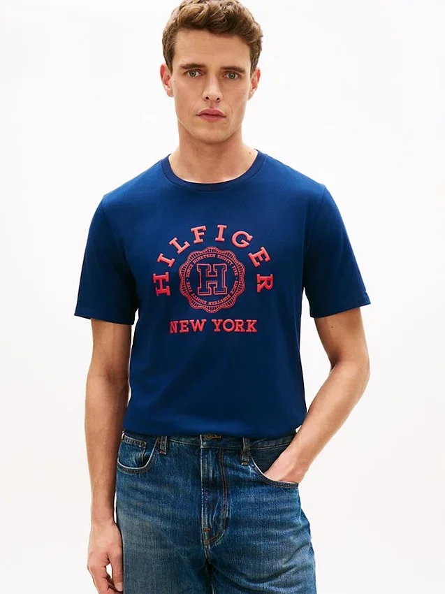 Camiseta con el logotipo del arco de Hilfiger Camiseta con el logotipo del arco de Hilfiger