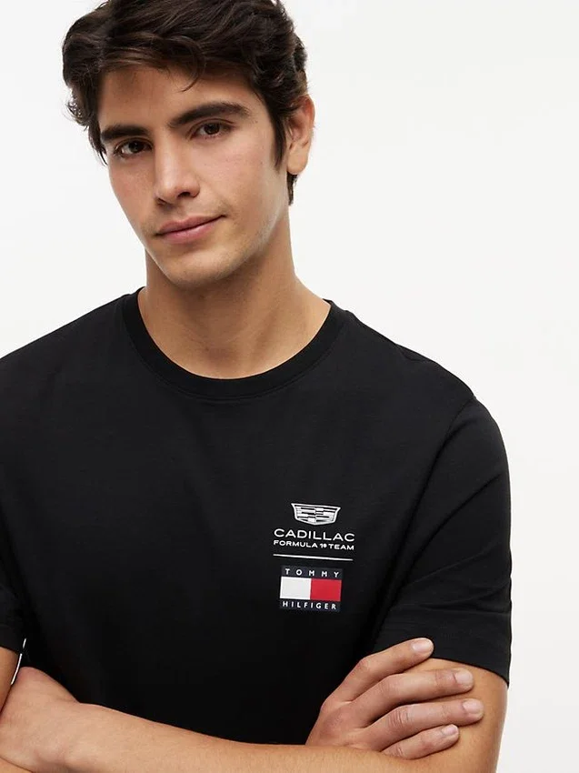 Camiseta con el logotipo del Tommy x Cadillac F1® Team Camiseta con el logotipo del Tommy x Cadillac F1® Team