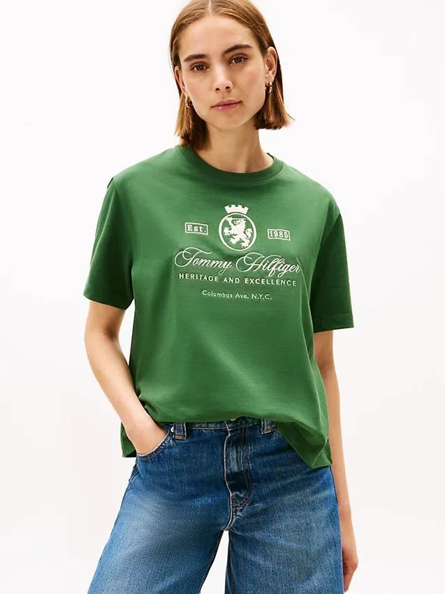 Camiseta con el logotipo Script Crest bordado Camiseta con el logotipo Script Crest bordado