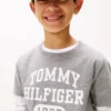 Camiseta con el logotipo Varsity para niños Camiseta con el logotipo Varsity para niños