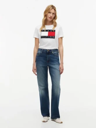 Camiseta con gran logotipo de bandera