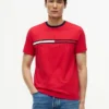 Camiseta con logotipo de bandera bordado Camiseta con logotipo de bandera bordado