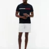 Camiseta con logotipo de bandera bordado Camiseta con logotipo de bandera bordado