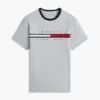 Camiseta con logotipo de bandera bordado Camiseta con logotipo de bandera bordado