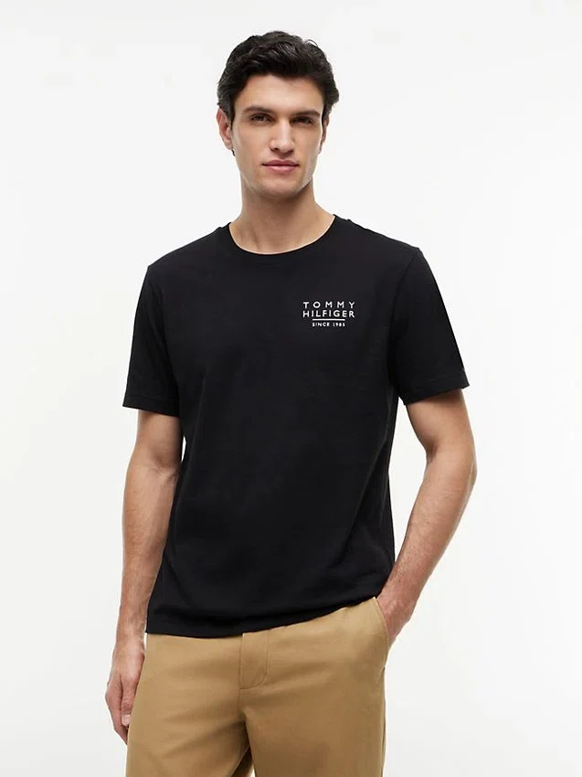 Camiseta con logotipo de bandera ondulada en la espalda Camiseta con logotipo de bandera ondulada en la espalda