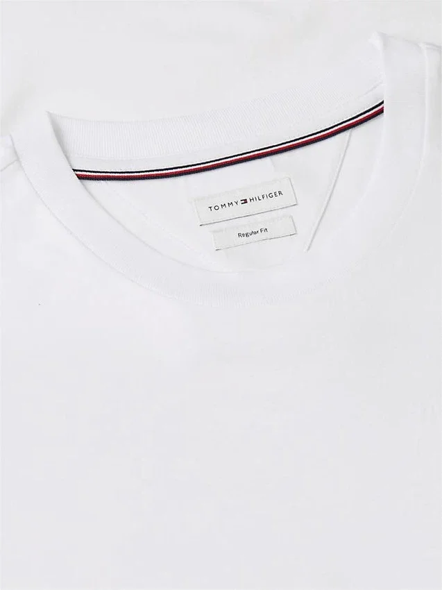 Camiseta con logotipo de bandera ondulada en la espalda Camiseta con logotipo de bandera ondulada en la espalda