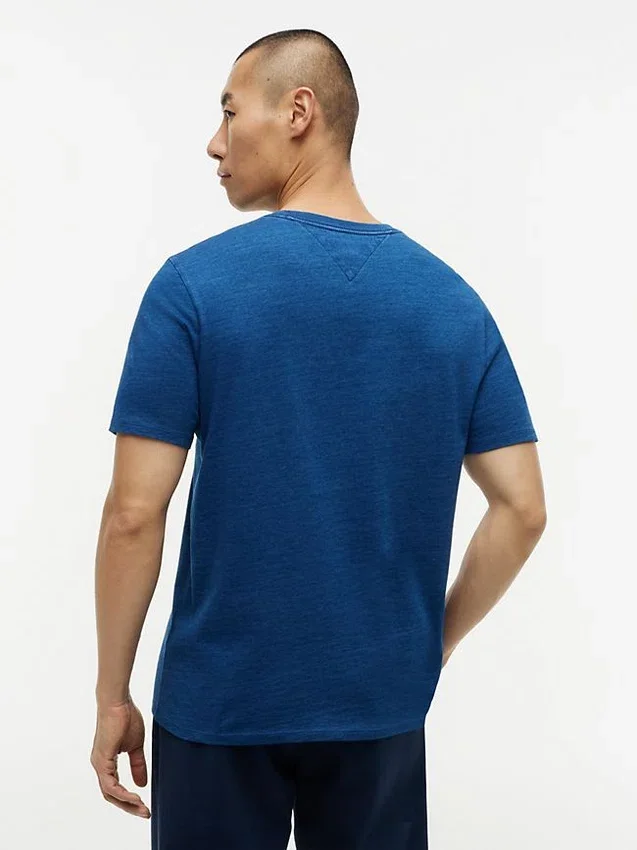 Camiseta con logotipo de bandera teñida en índigo Camiseta con logotipo de bandera teñida en índigo