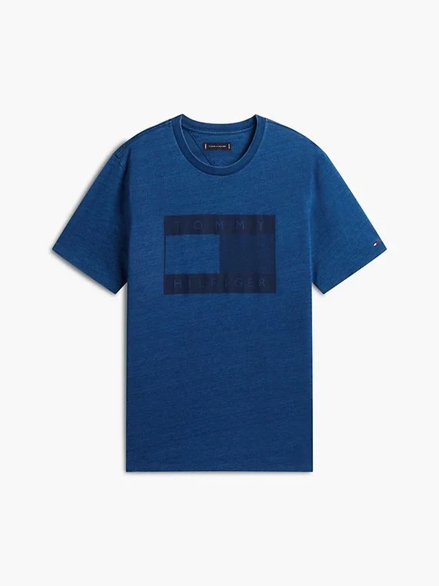 Camiseta con logotipo de bandera teñida en índigo Camiseta con logotipo de bandera teñida en índigo