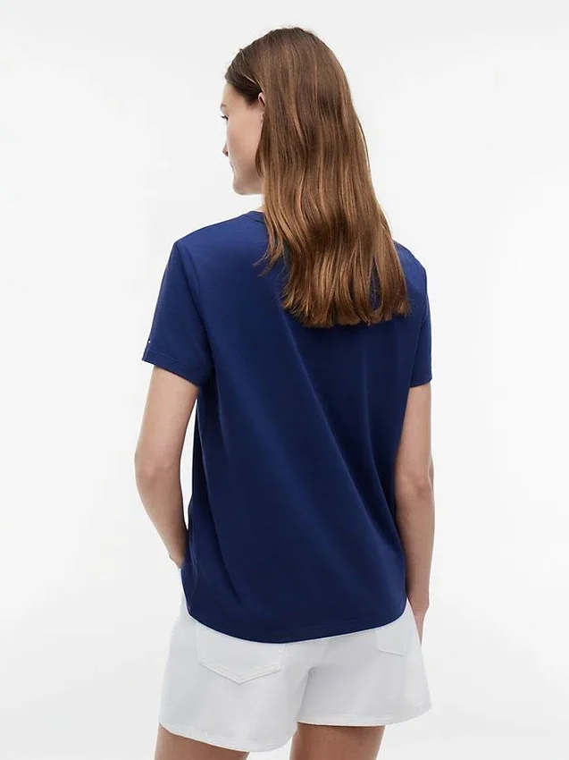 Camiseta con logotipo de hoja de laurel estampado Camiseta con logotipo de hoja de laurel estampado