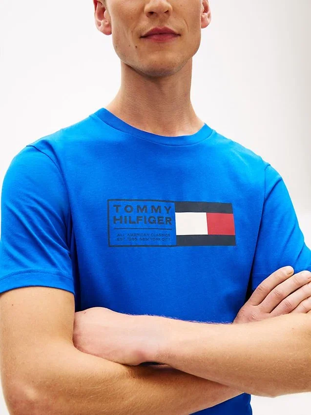Camiseta con logotipo de la bandera Camiseta con logotipo de la bandera