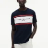 Camiseta con logotipo de rayas en bloque de Hilfiger Camiseta con logotipo de rayas en bloque de Hilfiger