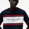Camiseta con logotipo de rayas en bloque de Hilfiger Camiseta con logotipo de rayas en bloque de Hilfiger