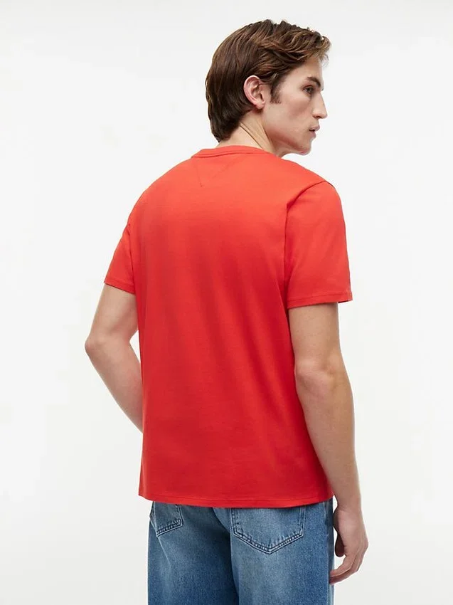 Camiseta con logotipo de rayas en bloque de Hilfiger Camiseta con logotipo de rayas en bloque de Hilfiger