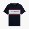 Camiseta con logotipo de rayas en bloque de Hilfiger Camiseta con logotipo de rayas en bloque de Hilfiger