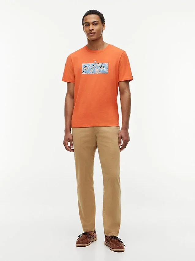 Camiseta con logotipo floral tropical Camiseta con logotipo floral tropical
