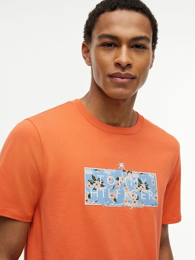 Camiseta con logotipo floral tropical Camiseta con logotipo floral tropical