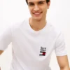 Camiseta con logotipo superpuesto Camiseta con logotipo superpuesto