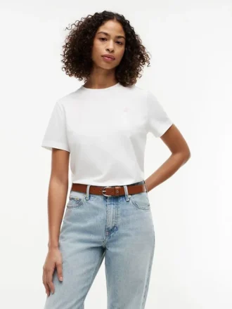 Camiseta con monograma bordado